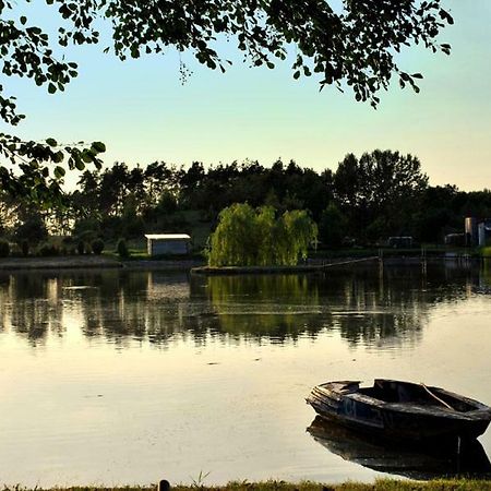 Gartatowice Agrowczasy Nad Stawem 빌라 외부 사진